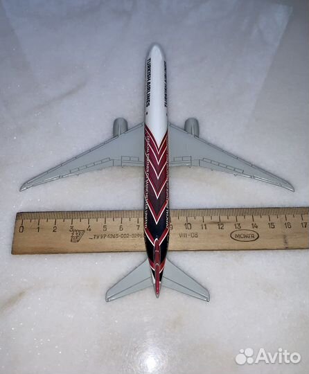 Модель самолета
