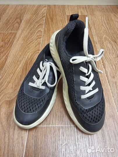 Кроссовки ecco 32 размео