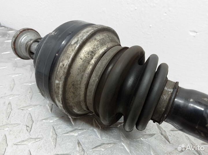 Полуось задняя левая BMW 5-Series