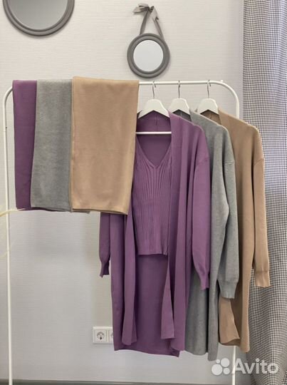 Вязаный костюм женский