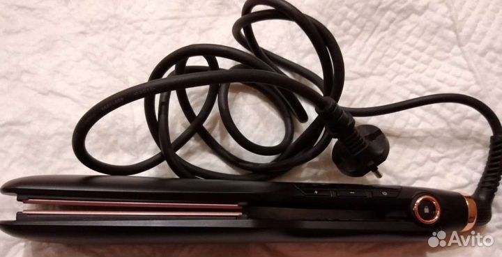 Щипцы выпрямитель navaris