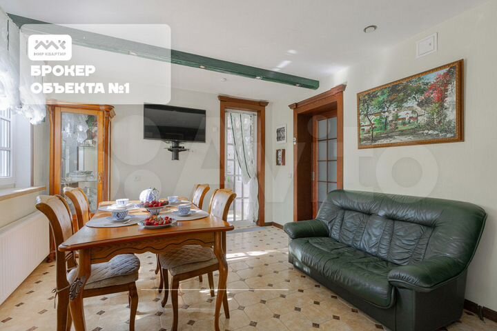 Дом 151,8 м² на участке 7 сот.