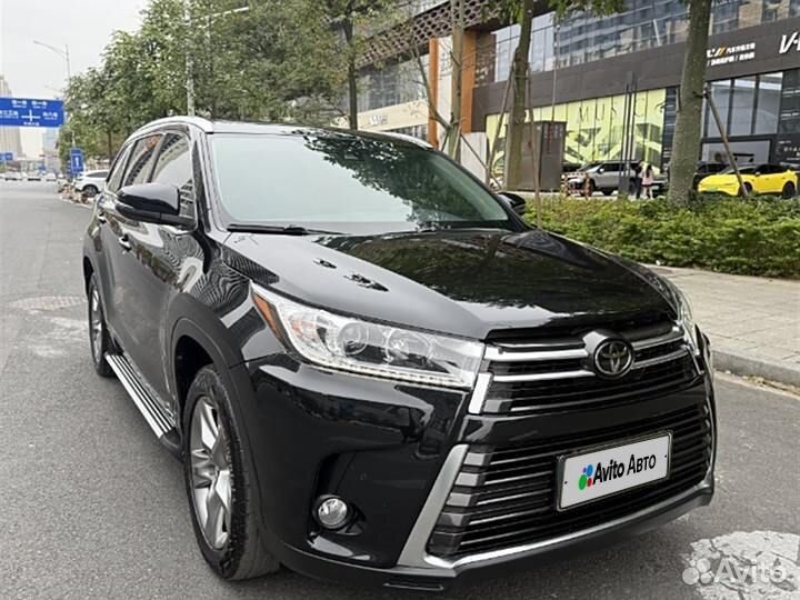Toyota Highlander 2.0 AT, 2021, 24 659 км