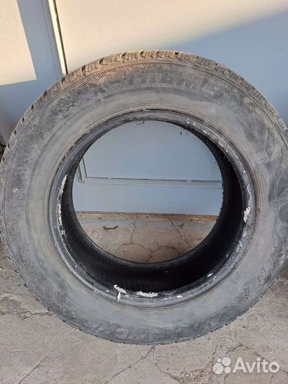 Avatyre Freeze 215/65 R16