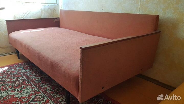 Диван бу СССР