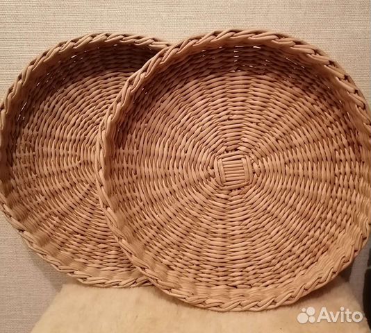 Корзинка/поднос плетёный