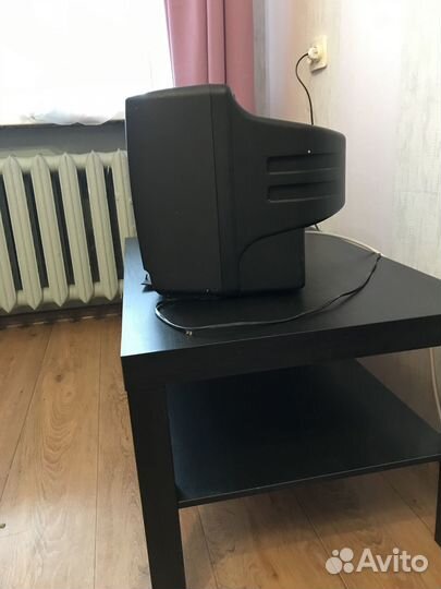 Телевизор бу akai 14