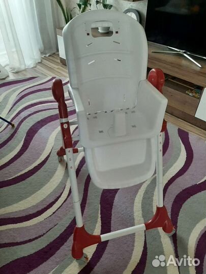 Стульчик для кормления babyton