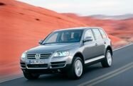 Volkswagen Touareg I (2002—2006) Внедорожник