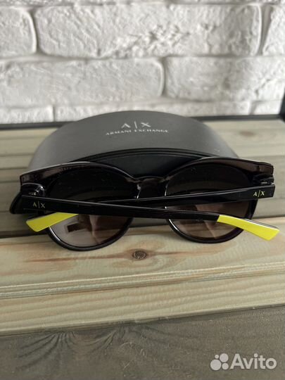 Солнцезащитные очки armani exchange