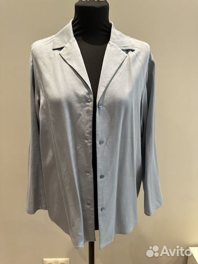 Женский костюм