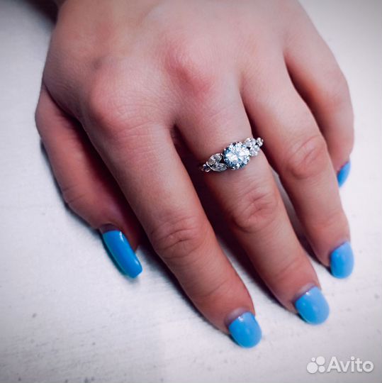 Серебряное кольцо