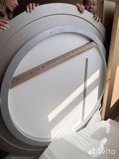 Зеркало дизайнерское