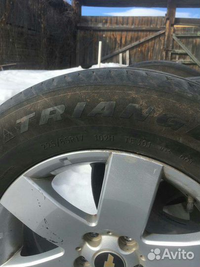 Triangle TE301 225/65 R17 102H