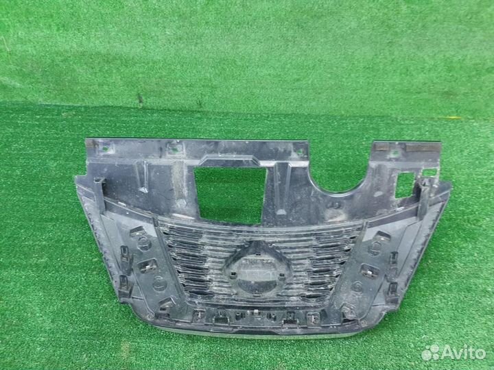 Решетка радиатора Nissan X-Trail T32 (2017-2022)