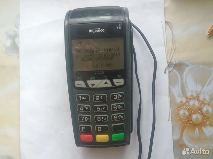 Платёжный терминал Ingenico ict220