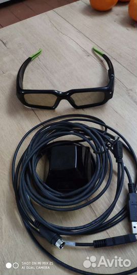 Продаю очки 3D vizion
