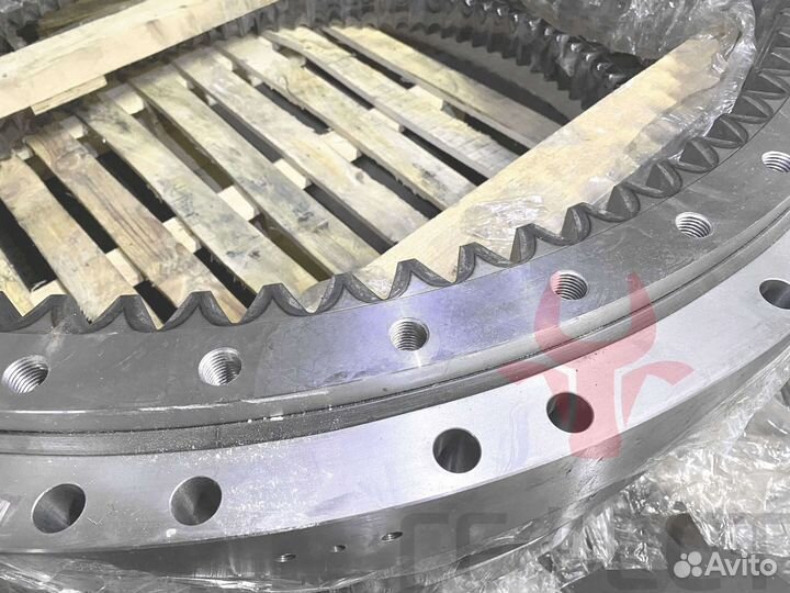 Опорно-поворотный круг Hyundai 81N9-01023BG