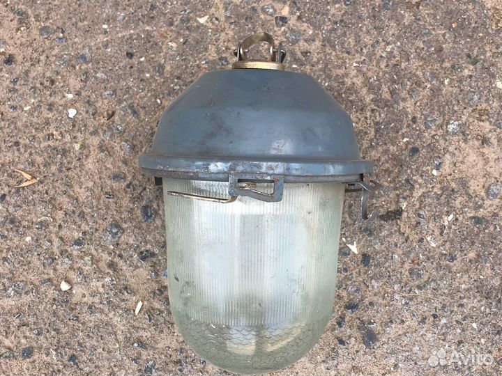 Светильник производственный