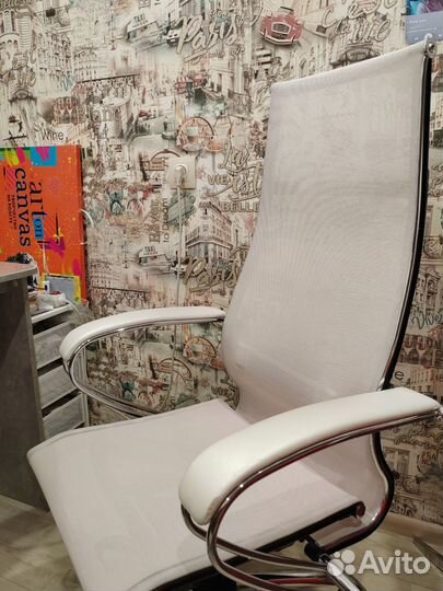 Компьютерное кресло