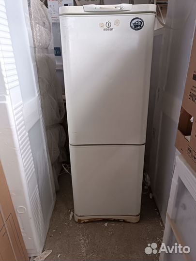 Холодильник бу