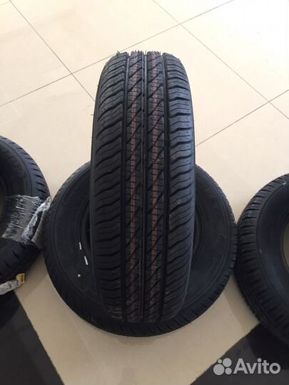 Dunlop Axiom Plus 175/70 R13 100ZR