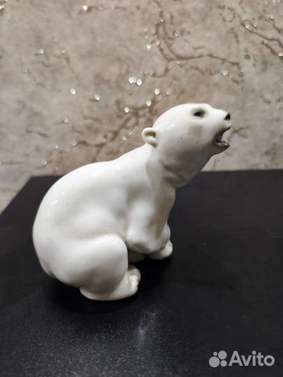 Статуэтка Белый медведь лфз
