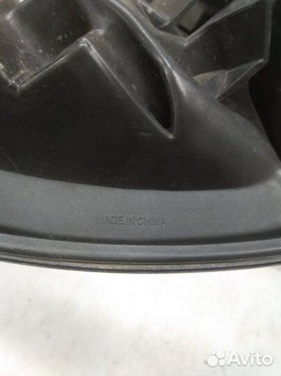 Фонарь задний правый Toyota Highlander