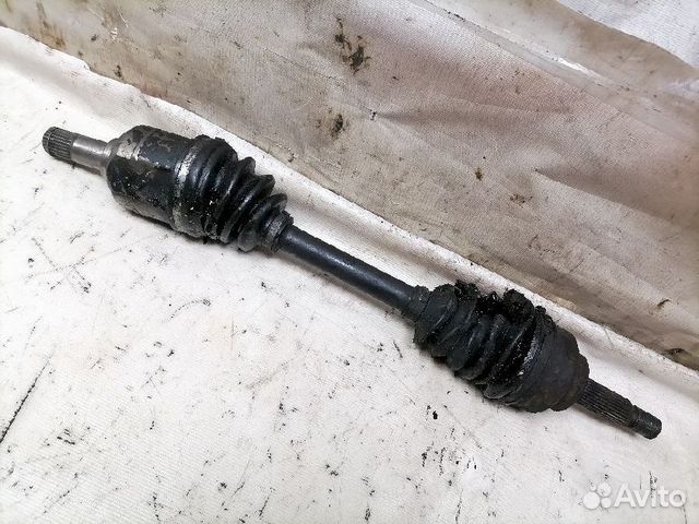 Привод передний левый Mitsubishi Lancer Lancer Ced