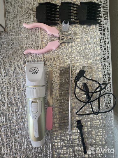 Машинка для стрижки собак и кошек