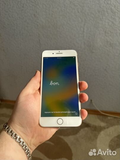 iPhone 8 Plus, 64 ГБ