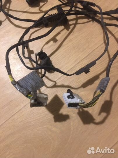 BMW X5 e70 комплект проводов задних парктроников