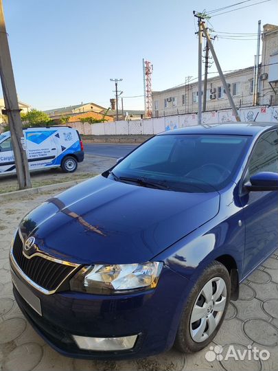 Skoda Rapid 1.6 AT, 2015, 162 000 км