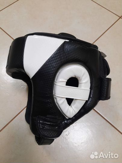 Шлем для бокса