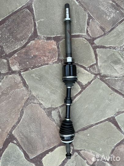 Привод правый передний на 3.5 камри новый