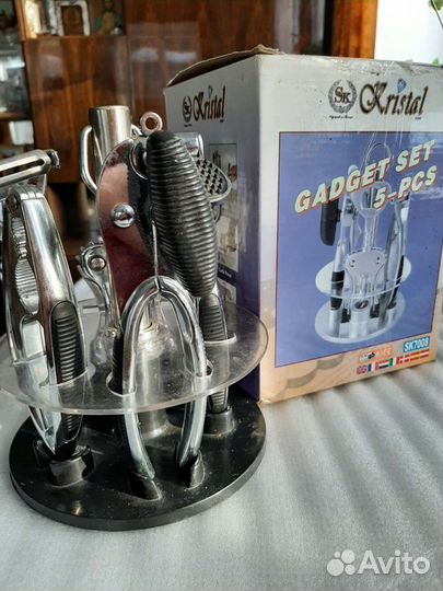 Набор кухонный из 5 предметов новый