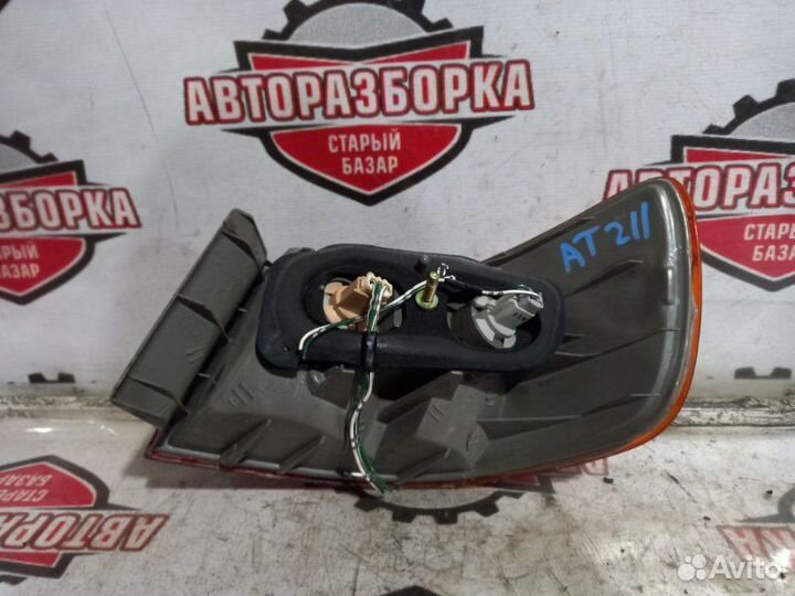 Фонарь задний левый Toyota Corona Premio AT211