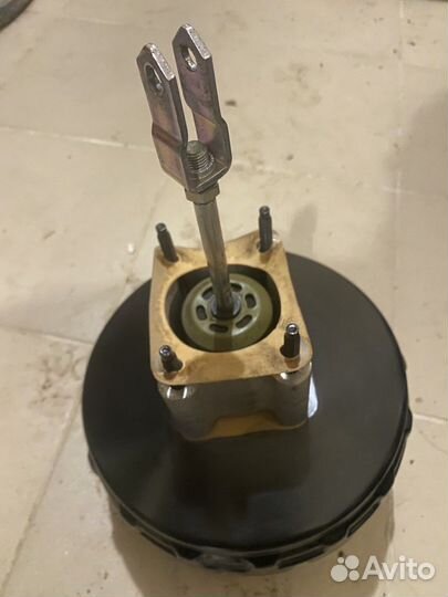 Вакуумный насос Nissan Pathfinder. 47210EB326