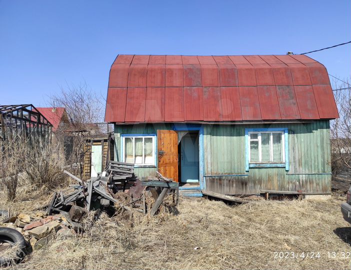 Дача 35 м² на участке 3,3 сот.