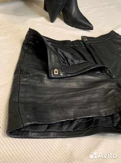 Кожаные шорты женские