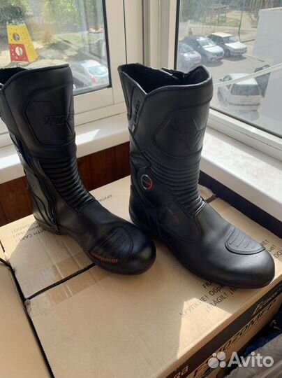 Водоотталкивающие мотосапоги Vanucci vtb2