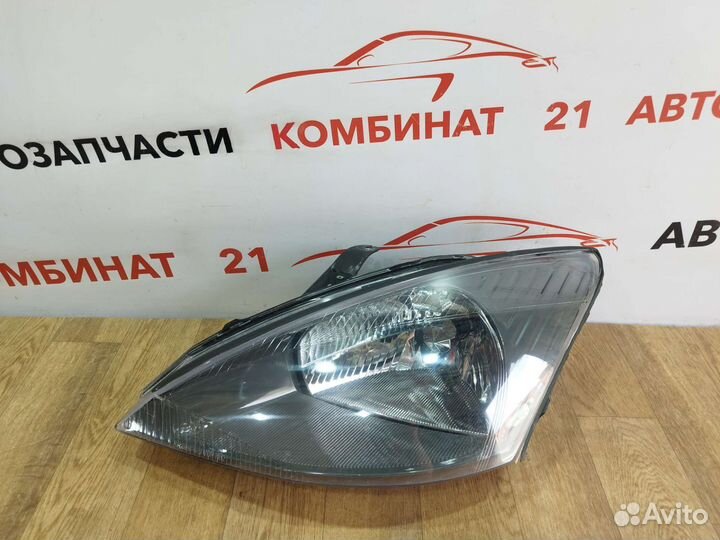 Фара левая Ford Focus 1 1998-2004