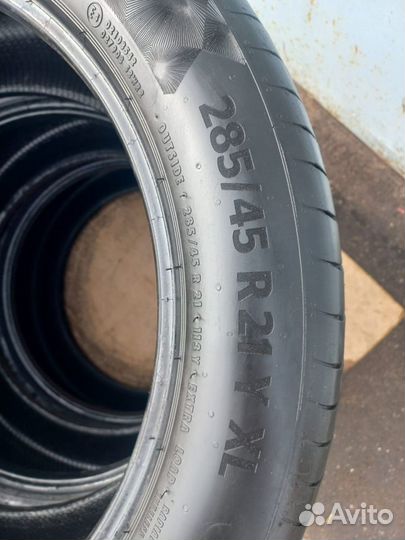 Continental ContiPremiumContact 6 285/45 R21