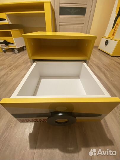 Детский мебельный гарнитур