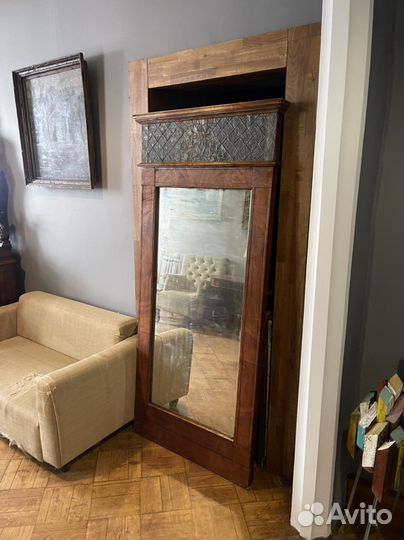 Зеркало настенное антикварное