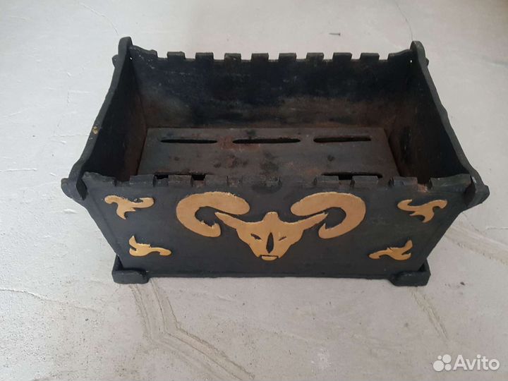 Мангал чугунный разборный