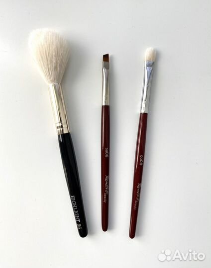 Кисти для макияжа
