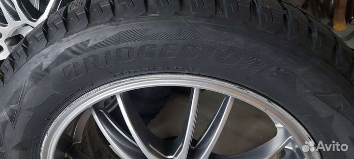 Резина на дисках 255х55 R19 5х120