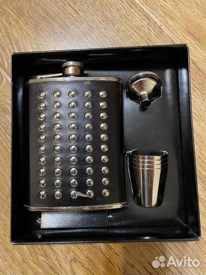 Фляжка и рюмки из нержавейки