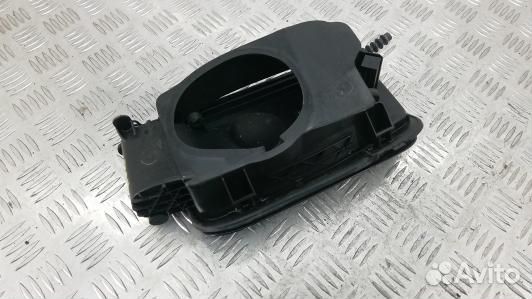 Лючок бака BMW 5 F10/F11 (2BA11IC01)